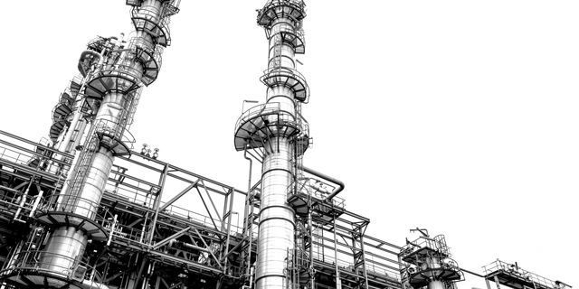 Russia:   produção de petróleo excluindo condensado de gás caiu para 8,59 milhões de bpd em maio