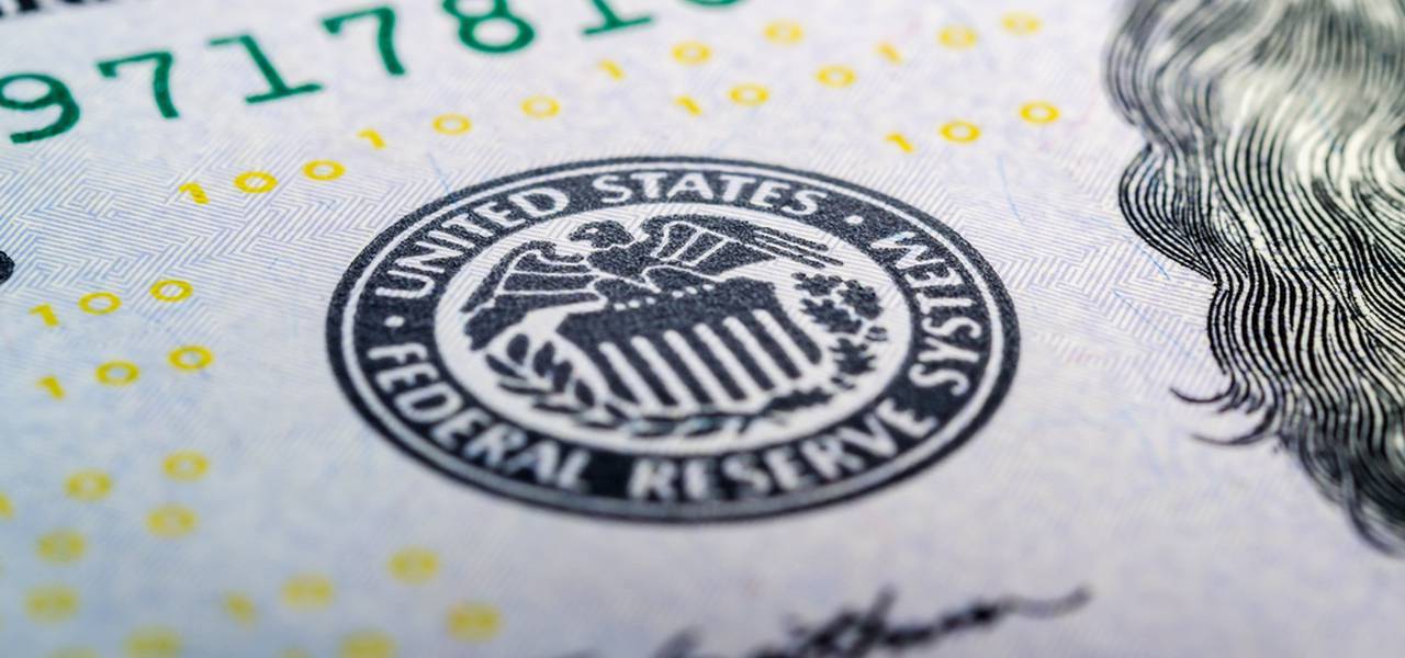 Estados Unidos: Economista do Fed defende corte de taxa 
