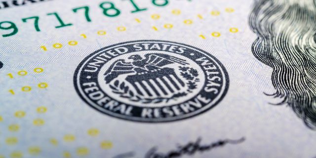 Estados Unidos: Economista do Fed defende corte de taxa 