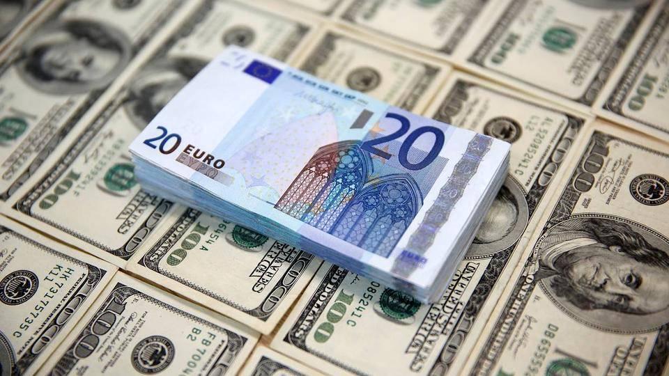 Inflação, alta dos juros e guerra: como ficará o EUR/USD?