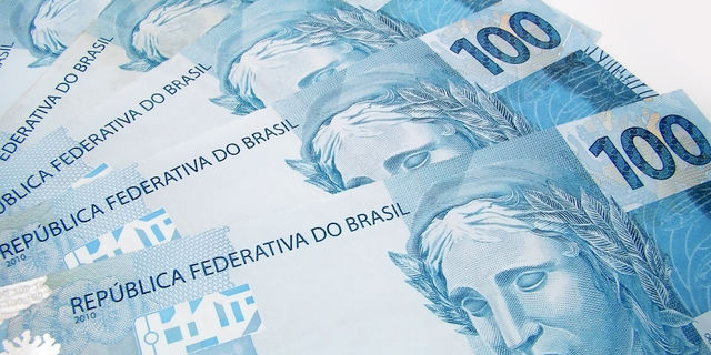 Brasil:  PIB brasileiro cai 4,1% em 2020, maior tombo da história