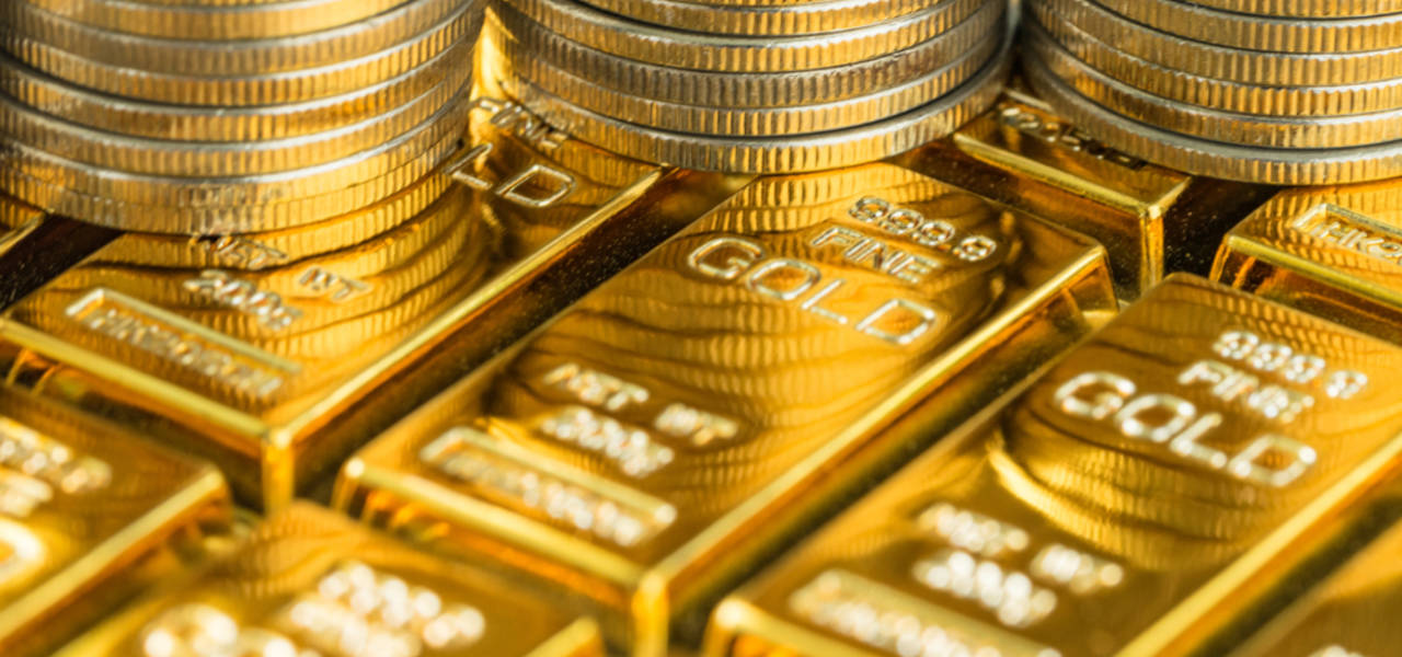 Forte demanda do dólar, derruba o preço do ouro