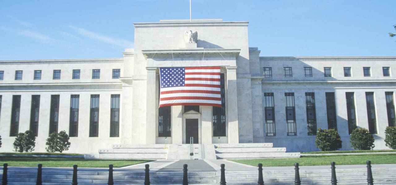 Estados Unidos:  Discurso de Powell agita o mercado nesse início de sessão