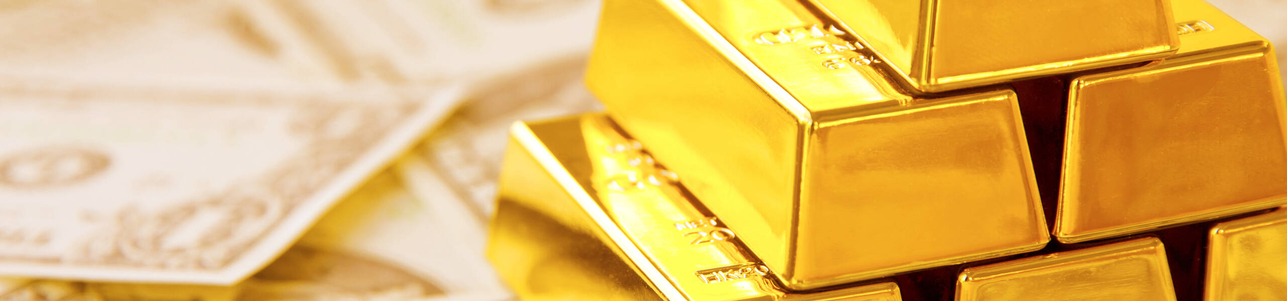 XAU/USD: Ouro bate 1841,56 e faz novos tops de vários anos