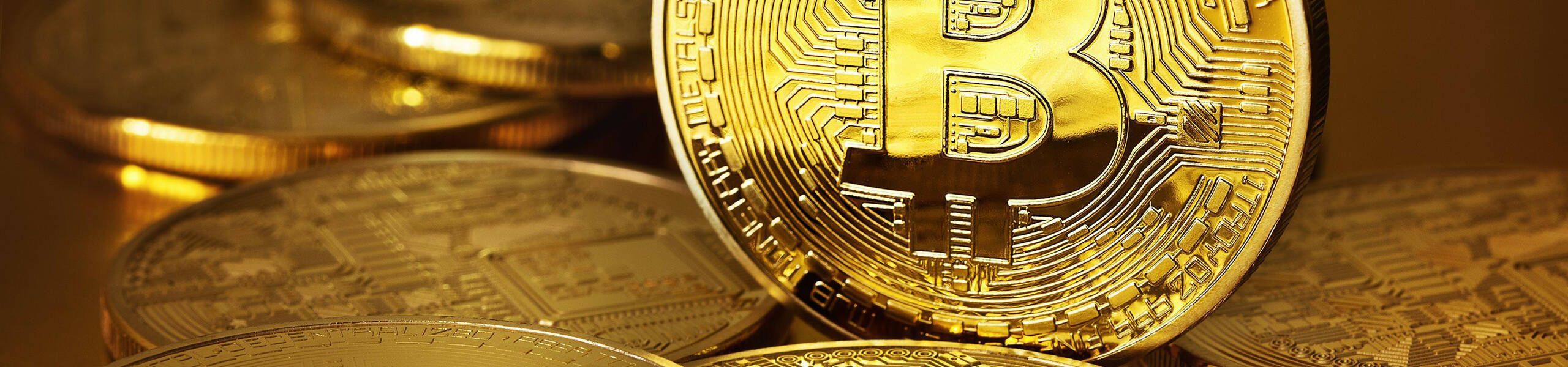 Bitcoin bate novo recorde histórico