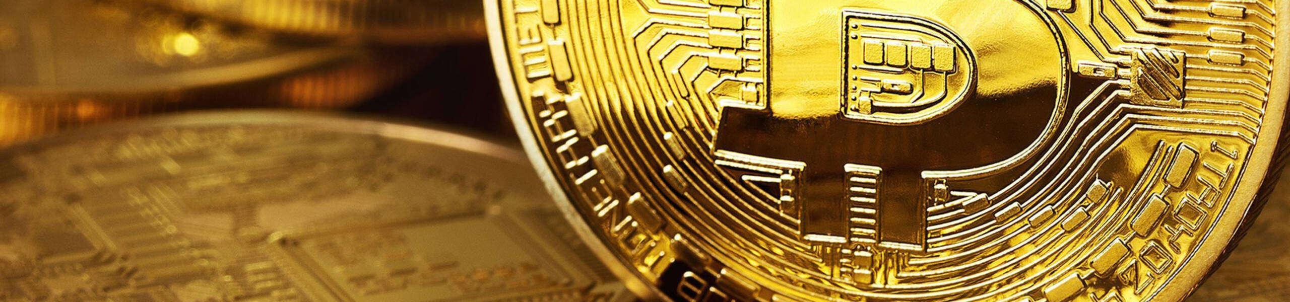 Bitcoin mergulha em meio ao declínio global das criptomoedas